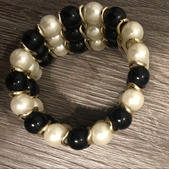 Beaded bracelet - Picture 2 of 2